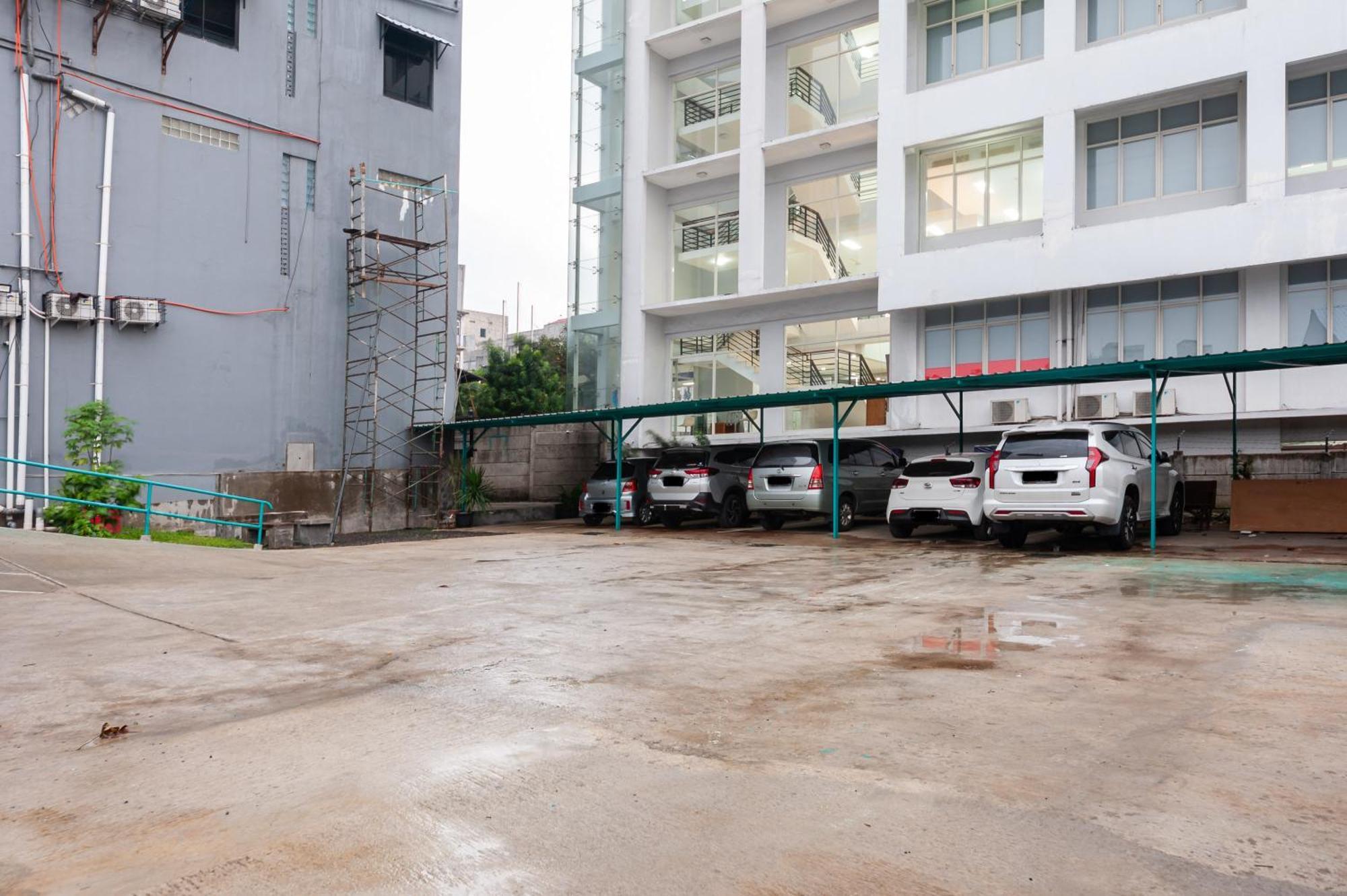 Sans Hotel Suryakencana โบกอร์ ภายนอก รูปภาพ